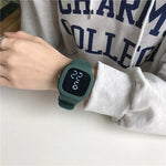 Masculino feminino relógio led digital esportes relógio para crianças meninos meninas quadrado grande dial à prova dwaterproof água silicone relógio de pulso eletrônico masculino